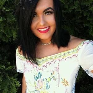 Meet your Posher, Savanah